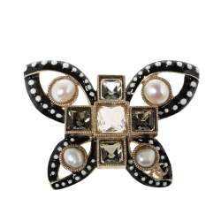 Chanel Crystal Faux Pearl Butterfly Gold Tone Pin Brooch Chanel