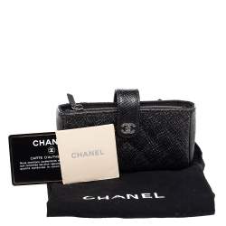 Pre Owned Chanel Black Shimmering Quilted Leather CC Phone Pouch