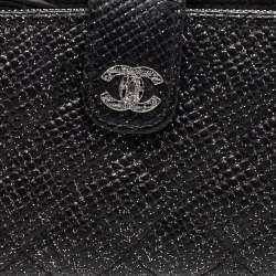 Pre Owned Chanel Black Shimmering Quilted Leather CC Phone Pouch