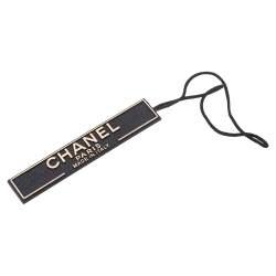 مملوكة مسبقًا Chanel Silver Tone Crystal CC Pendant Necklace