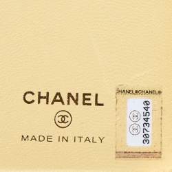 Pre Owned Chanel Yellow Quilted Tweed and Leather iPhone 12 Pro Classic Chain Case