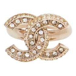 مملوكة مسبقًا خاتم شانيل CC كريستال ذهبي اللون مقاس أوروبي 54