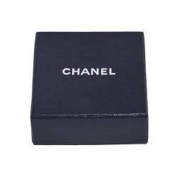 مملوكة مسبقًا خاتم شانيل CC كريستال ذهبي اللون مقاس أوروبي 54