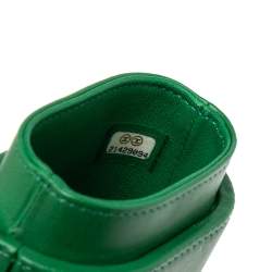 Pre Owned Chanel Green Leather CC Glasses Case with Chain
