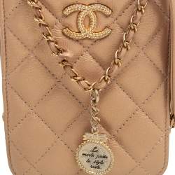 Pre Owned Chanel Metallic Beige Quilted Leather Crossbody Phone Holder