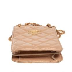 Pre Owned Chanel Metallic Beige Quilted Leather Crossbody Phone Holder