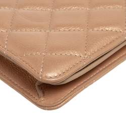 Pre Owned Chanel Metallic Beige Quilted Leather Crossbody Phone Holder