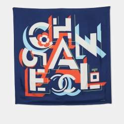مملوكة مسبقًا Chanel Blue Printed Silk Square Scarf 