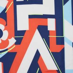 مملوكة مسبقًا Chanel Blue Printed Silk Square Scarf 