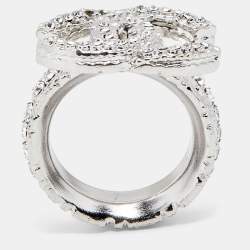 Pre Owned خاتم شانيل معدن فضي اللون مطروق شعار الماركة سي سي مزخرف كريستال مقاس أوروبي 53