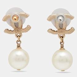 Pre Owned Chanel Off-White Beaded CC Pearl Drop Earrings