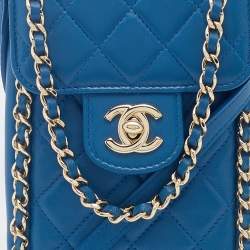 Pre Owned Chanel Blue Quilted Leather CC Chain Phone Holder