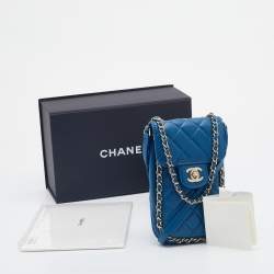 Pre Owned Chanel Blue Quilted Leather CC Chain Phone Holder