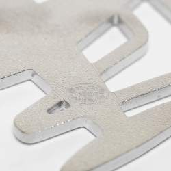 مملوكة مسبقًا بروش شانيل طائرات معدن فضي اللون وكريستال بدبوس