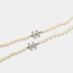 مملوكة مسبقًا Chanel CC Faux Pearl Double Strand Necklace
