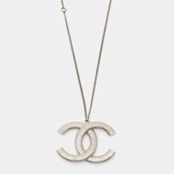 Pre Owned Chanel CC Crystals Silver Tone Pendant Necklace