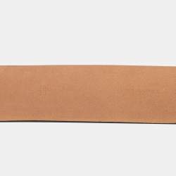 مملوكة مسبقًا حزام عريض شانيل بإبزيم شعار CC جلد أسود 85 سم