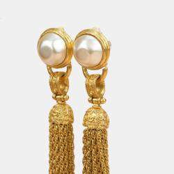 Chanel Vintage 1994 Gold Plated Pearl Fringe Tassel Dangle Clip On Earrings