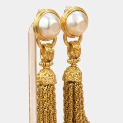 Chanel Vintage 1994 Gold Plated Pearl Fringe Tassel Dangle Clip On Earrings