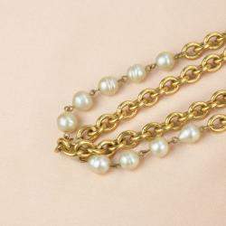 Chanel Vintage 1980as Strand Pearl Necklace