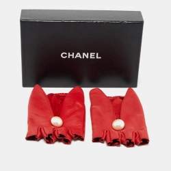 Pre Owned Chanel Red Leather CC Pearl Embellished Fingerless Gloves Size 8