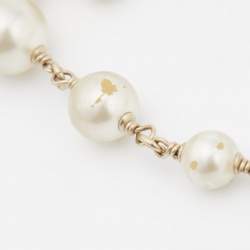 Pre Owned Chanel Pale Gold Tone Camelia CC Charm Pearl Necklace