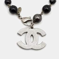 Pre Owned Chanel Black Faux Pearl & Bead CC Charm Bracelet
