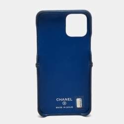 Pre Owned Chanel Blue Quilted Leather CC iphone 11 Pro Cover