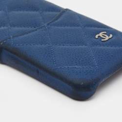 Pre Owned Chanel Blue Quilted Leather CC iphone 11 Pro Cover