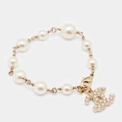 Pre Owned Chanel Gold Tone Faux Pearl CC Charm Bracelet