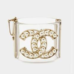 Chanel, cuff bracelet with silver CC lock - Unique Designer Pieces