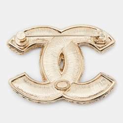 Pre Owned Chanel CC Faux Pearl Glass Enamel Gold Tone Brooch