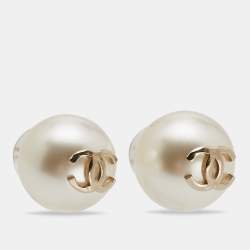 Pre Owned Chanel CC Faux Pearl Gold Tone Stud Earrings
