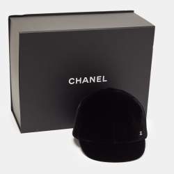 Pre Owned Chanel Black Velvet Casquette Cap S