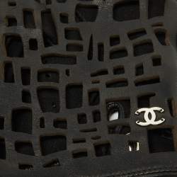Pre Owned Chanel CC Laser Cut Detail Fingerless Gloves 7.5
