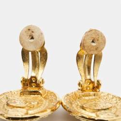 Chanel Vintage Faux Pearl Gold Plated Round Clip-on Stud Earrings