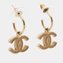 Pre Owned Chanel CC Enamel Gold Tone Earrings