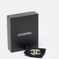 Pre Owned Chanel Pale Gold Tone Resin CC Pin Brooch 