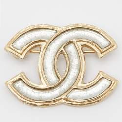 Pre Owned Chanel Pale Gold Tone Resin CC Pin Brooch 
