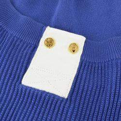 مملوكة مسبقًا قميص شانيل بأكمام قصيرة وياقة دائرية أزرق تريكو مقاس 40