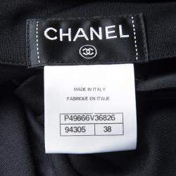 Pre Owned بلوزة شانيل مزخرفة باللؤلؤ أكمام طويلة M