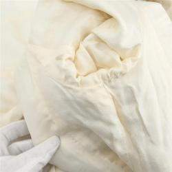 Pre Owned جاكيت شانيل أبيض بزر أحادي مقاس صغير