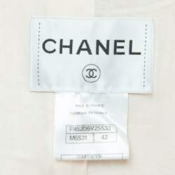 مملوكة مسبقًا جاكيت شانيل كريمة تويد قصيرة مقاس كبير