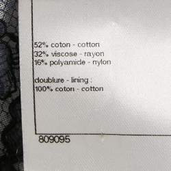 مملوكة مسبقًا Chanel Navy Blue Lace Top S