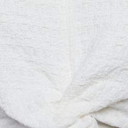 Pre Owned بلوزة شانيل بلون أبيض بأزرار أمامية قصيرة الحجم متوسط