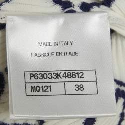 Pre Owned توب شانيل تريكو مضلع بنمط أبيض/أزرق بمقاس وسط مع تفاصيل CC