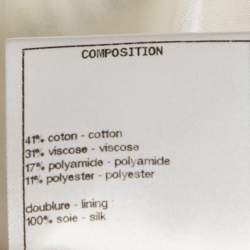 Pre Owned بنطلون شانيل قماش تويد أبيض بنقشة مربعات مقاس متوسط (ميديم)