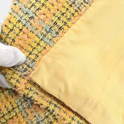 مملوكة مسبقًا جاكيت شانيل بزر واحد أصفر 94A مقاس 42