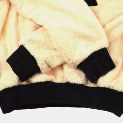 مملوكة مسبقًا توب شانيل ياقة دائرية أكمام طويلة أوف وايت أسود