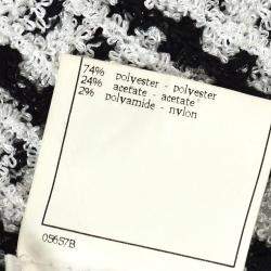 مملوكة مسبقًا فيست شانيال بلا أكمام توب سويتر أبيض أسود IT 42